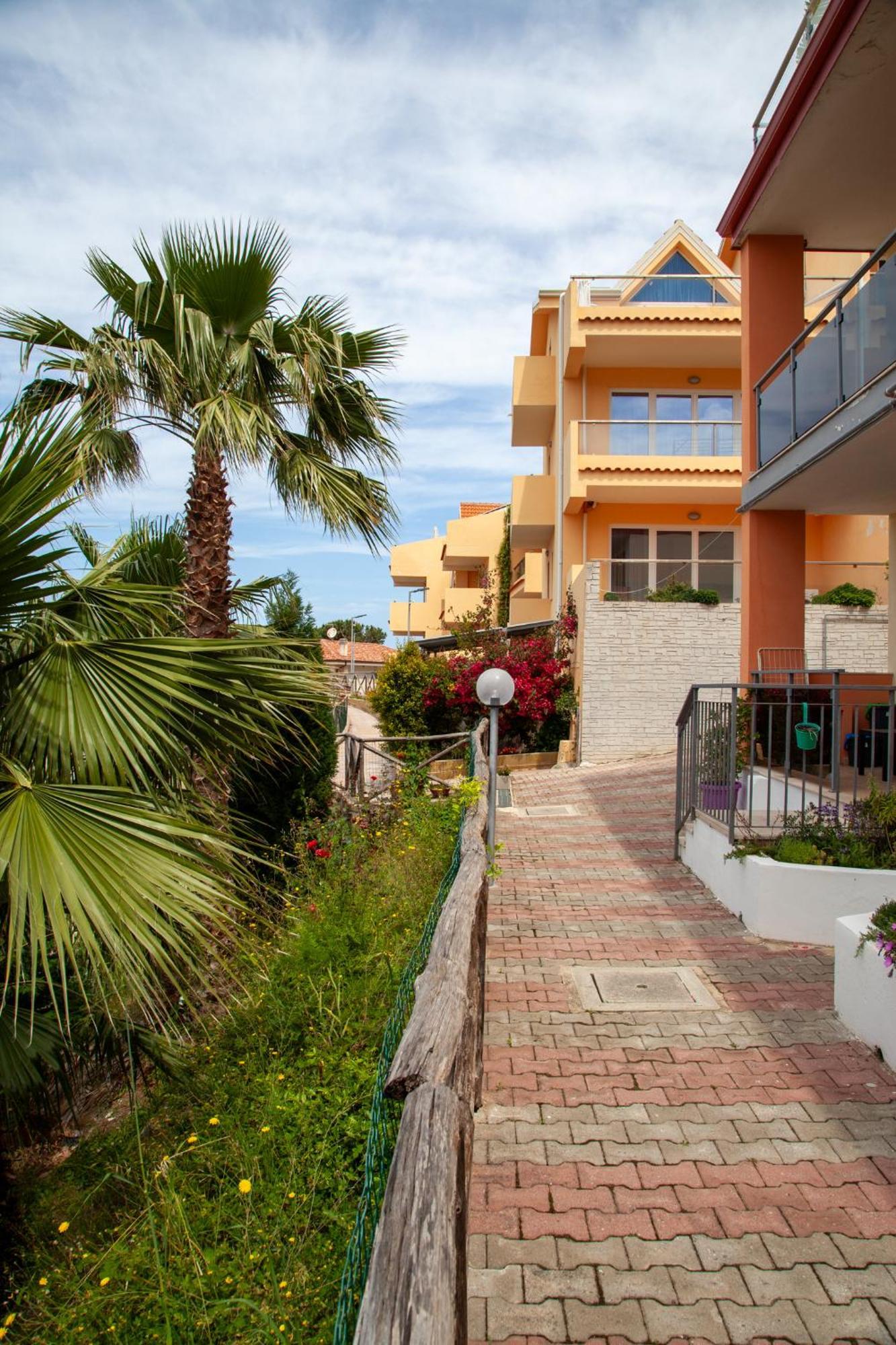 Airone Residence Zambrone Exteriér fotografie